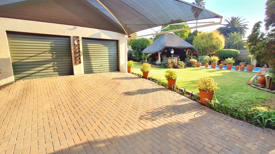 3 Bedroom Property for Sale in Vaalpark Free State